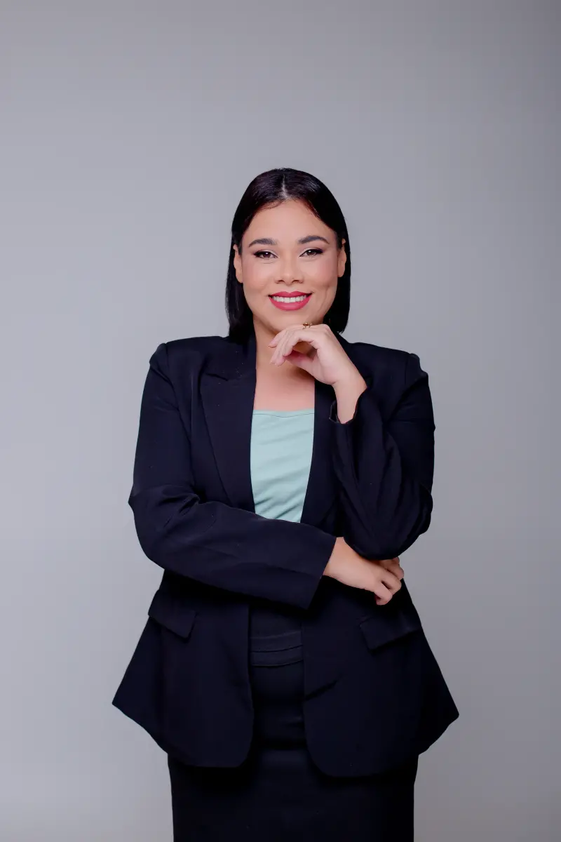 Dra. Lívia